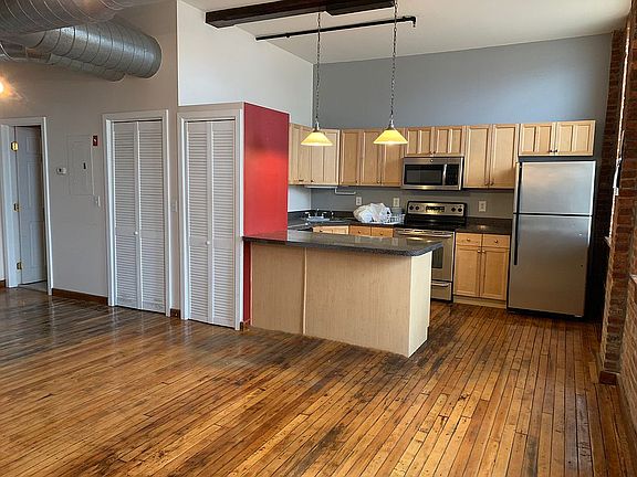 2nd image of 325 Lafayette St Unit 3205