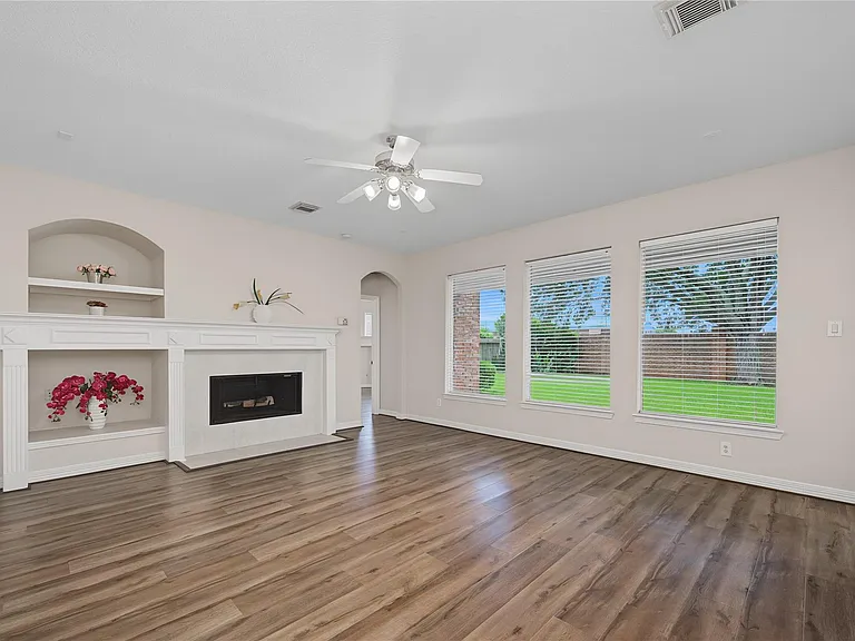 5807 Bayberry Way — Photo 14