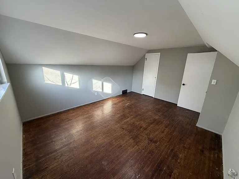 4300 E 175th St — Photo 57