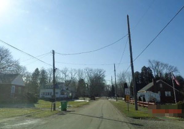 2nd image of 6142 Lucas Ave