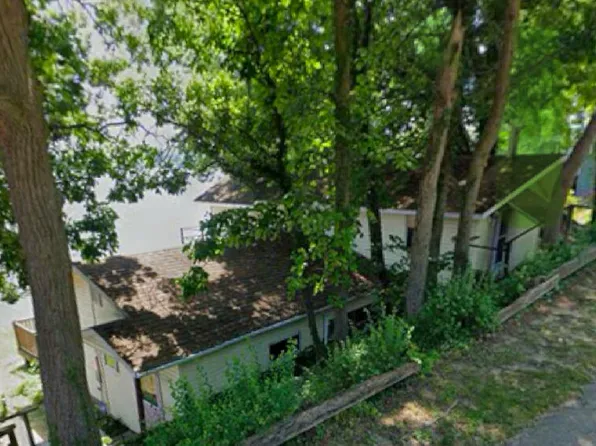 3976 Mary Rd, Bloomingdale, MI 49026