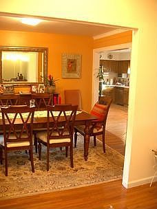 2nd image of 8 Sagamore Ln