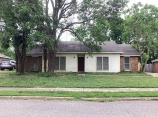 6342 Willow Glen Dr, Montgomery, AL 36117