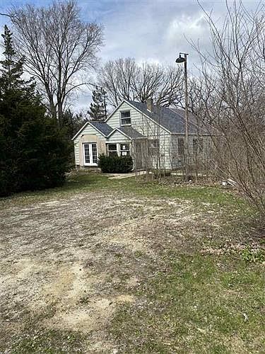 1st image of 5226 Glen Dr