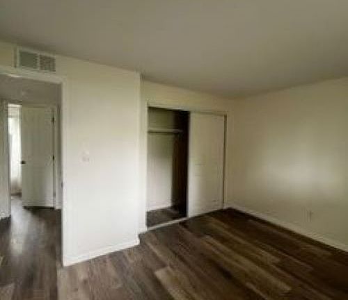 5th image of 316 E William St #3