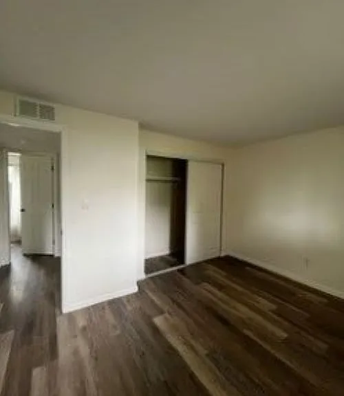 316 E William St #5 — Photo 6