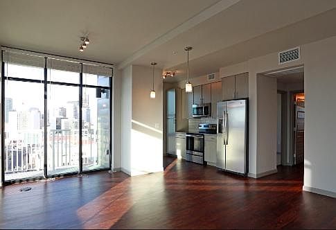 3rd image of 1371 Cherokee St #1-1502