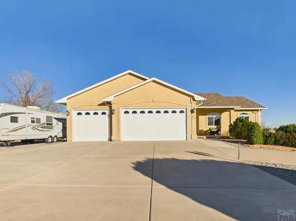 36 S Rolling Prairie Dr, Pueblo West, CO 81007
