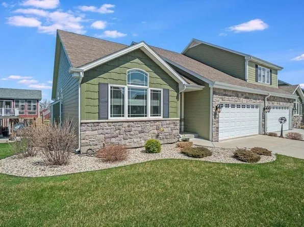 2417 Legend Cir, Chesterton, IN 46304