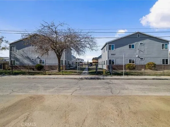 38451 10th Pl E APT 4, Palmdale, CA 93550