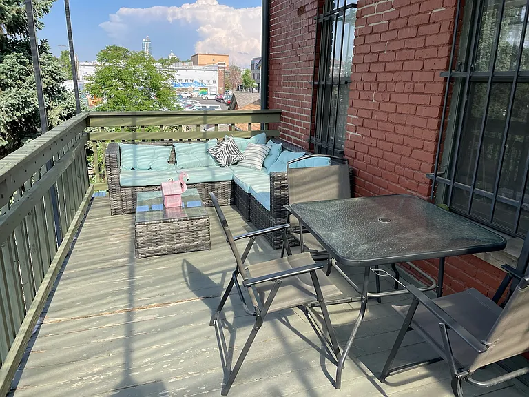 77 W Archer Pl #204 — Photo 8