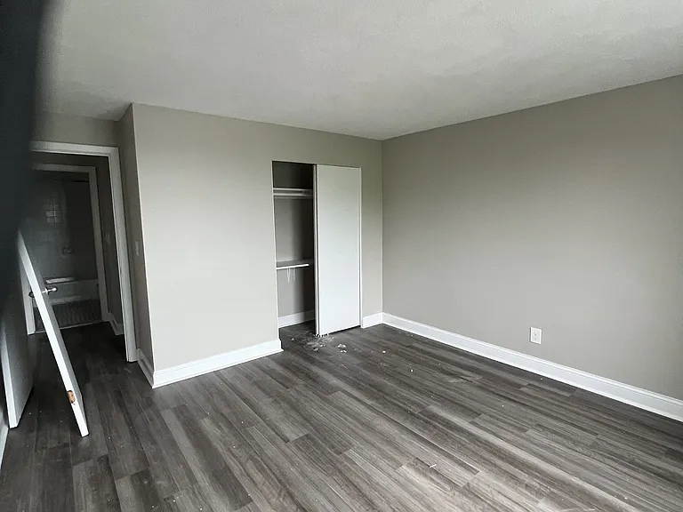 24 Whites Ave #63H — Photo 8