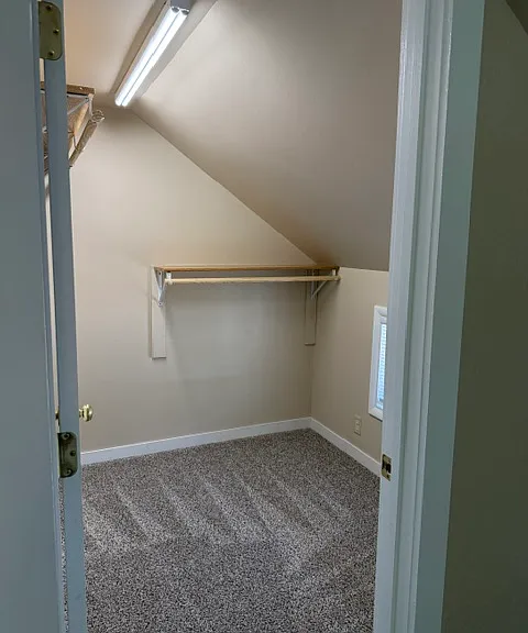 953 W 6th Ave — Photo 3