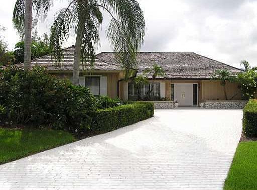 1st image of 3 Cuillan Cir