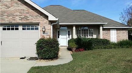 1st image of 17297 Meadowbrook Dr
