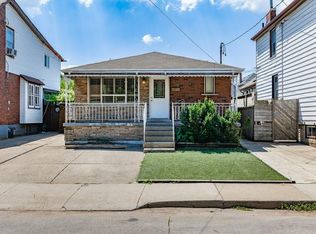 40 Mayflower Ave, Hamilton, ON L8L2K4