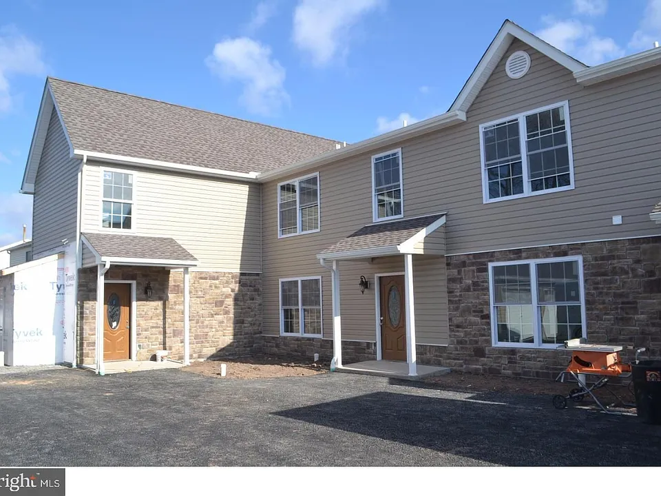 16 Belmont Ave #6