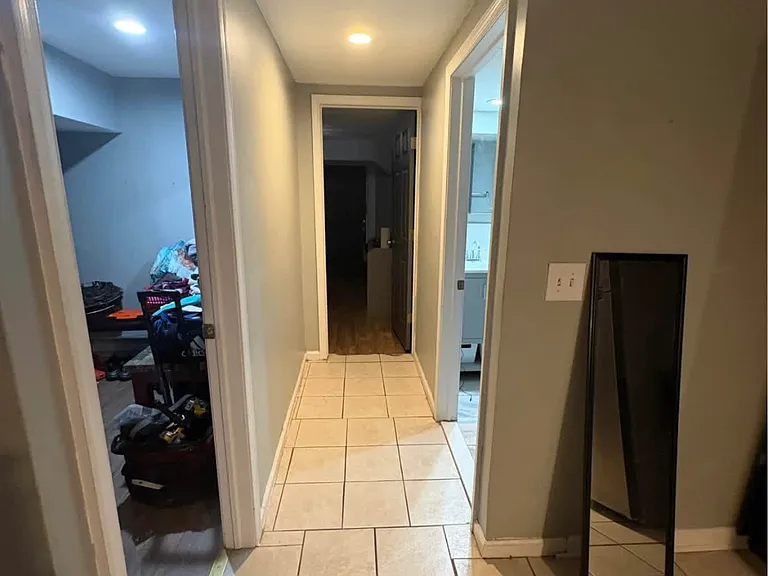 314 Bond St — Photo 4