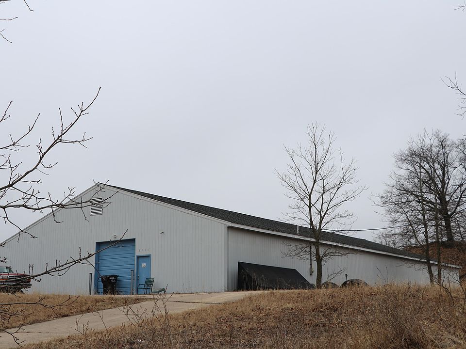 1st image of 3705 Hopkins Ln