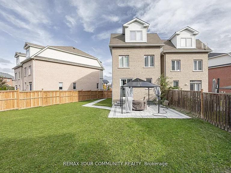 65 Bristlewood Cres — Photo 46