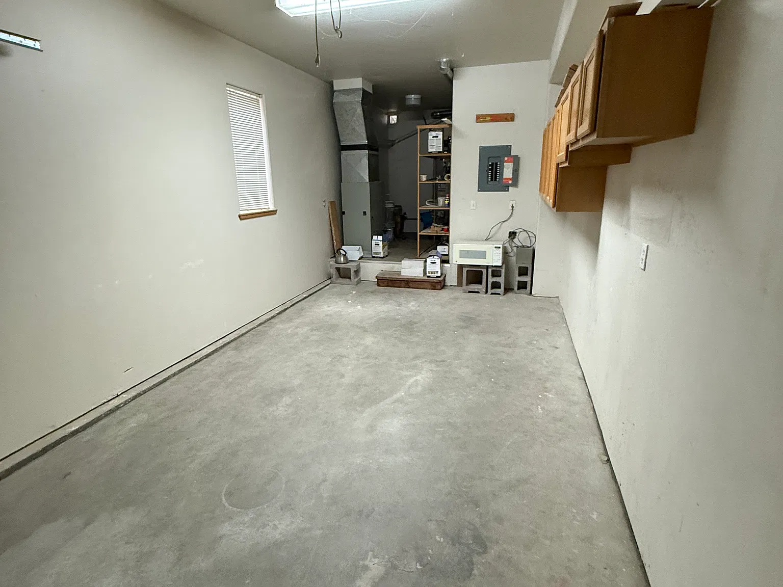 3 bed, 2.5 bath, 1367 sqft, $2,500 — Photo 3