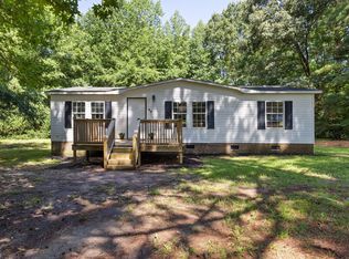 40 Beverly Ln, Louisburg, NC 27549