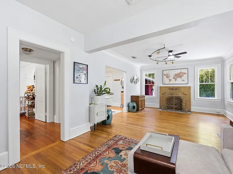 1222 Ingleside Ave — Photo 13