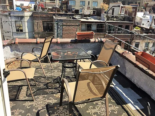 Rented by America Mecca Realty LLC | media 9