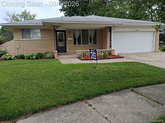 2nd image of 14707 Howell Ct