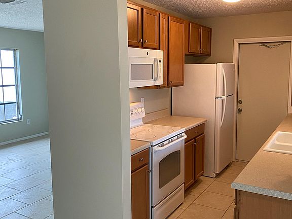5th image of 8441 La Boca Ave