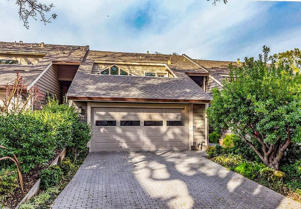 1st image of 335 Oak Meadow Dr