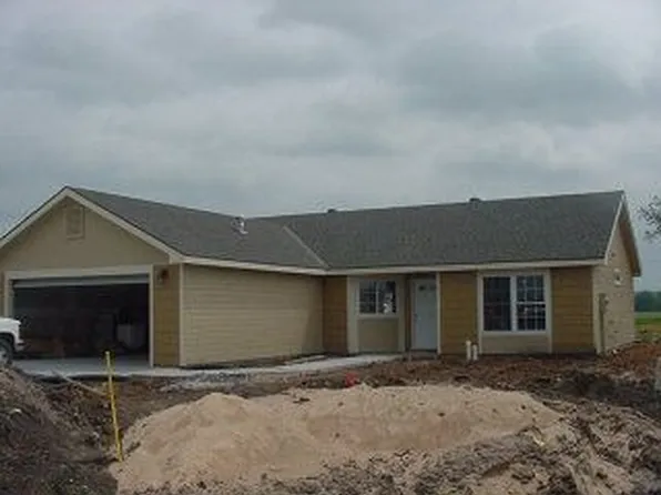 2608 Brookpointe Cir, Manhattan, KS 66502