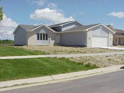 1st image of 8610 W 125th Pl