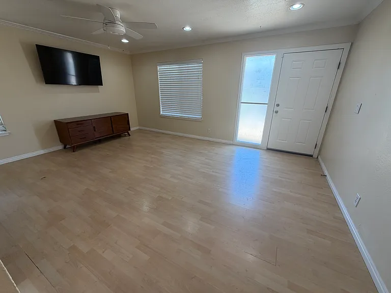 1525 Dorothy Ave #1 — Photo 6