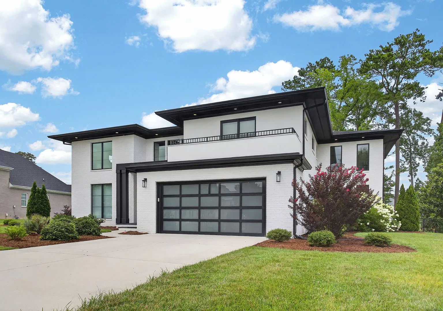5BR/4.5 Bath Custom Home - North Shore at Ridgely Manor — Photo 2