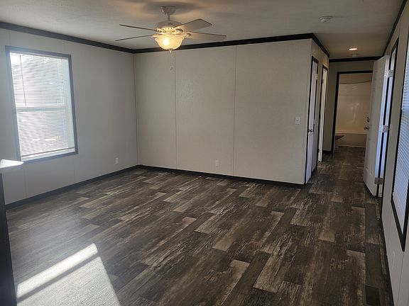 4th image of 2728 Loch Lomond Dr #329