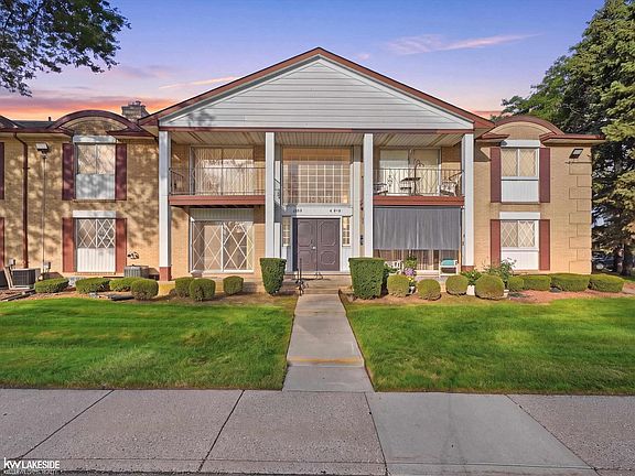 2nd image of 29313 Hayes Rd #35