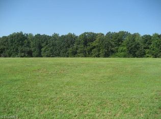 5224 Sylvania Dr, East Bend, NC 27018