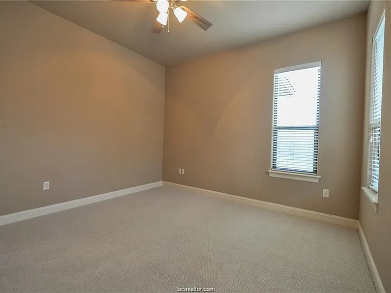 15615 Wood Brook Ln — Photo 6