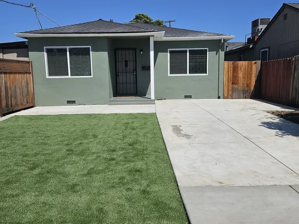 516 S Veach Ave, Manteca, CA 95337