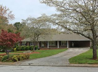 1676 Stillwood Forest Dr, Lilburn, GA