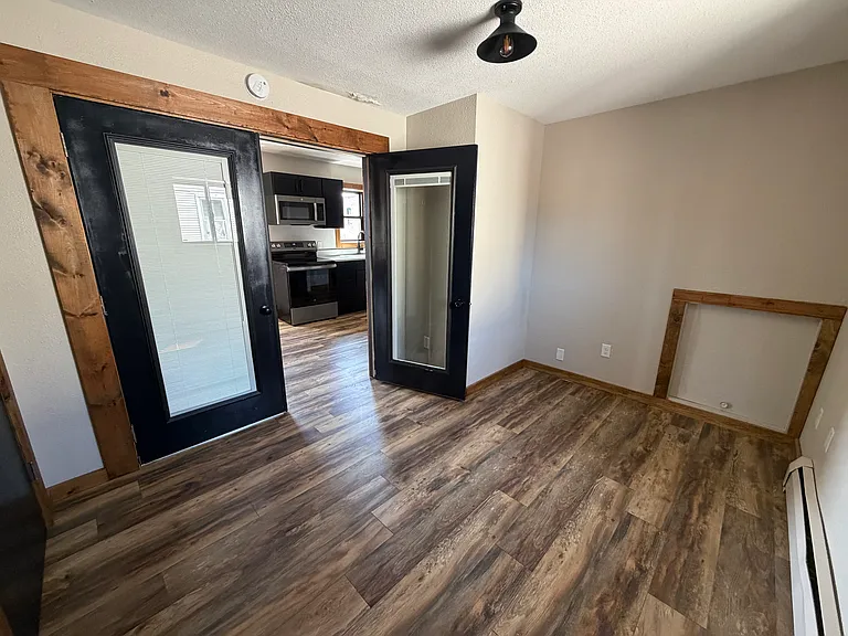 501 Iron St #2 — Photo 6