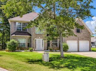 888 Brisley Cir, Hampton, GA 30228