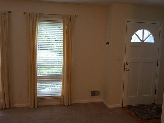 4th image of 3172 Westbrook Trce