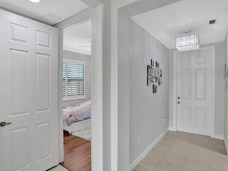 8246 NW 127th Ln #29-C — Photo 4