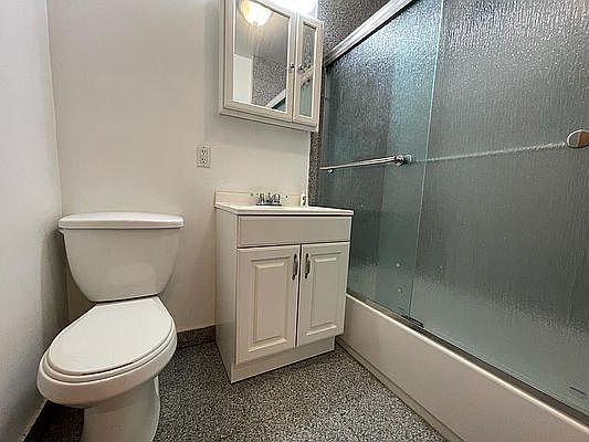 5th image of 1590 York Ave APT 3B