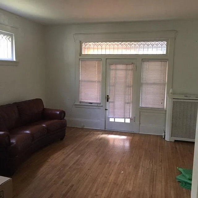 2 bed, 850 sqft, $1,450 — Photo 3