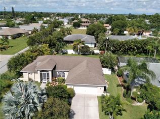 1236 SE 22nd Ave, Cape Coral, FL 33990