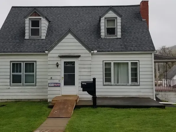 401 E King St, Smethport, PA 16749