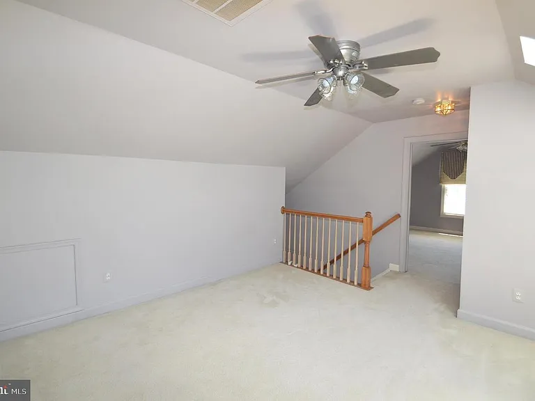 43706 Mink Meadows St — Photo 32